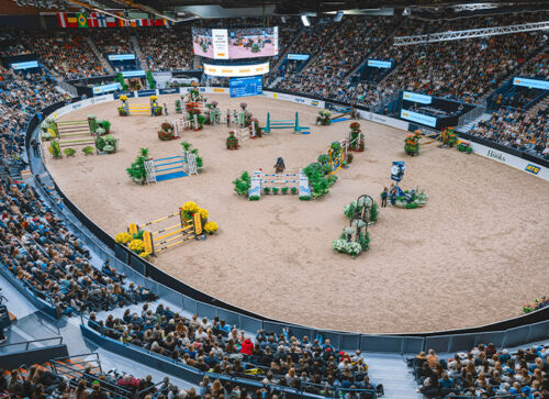 Besök vår monter på EuroHorse 2025 - för en bättre affär!